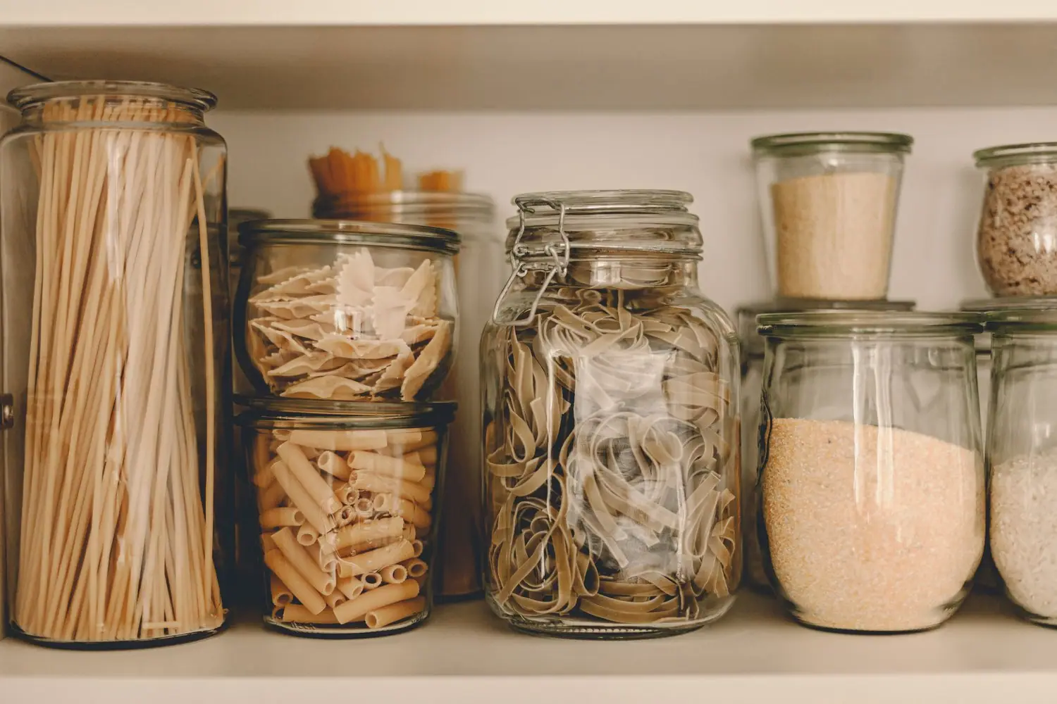 Zero waste w kuchni organizacja przechowywanie żywności