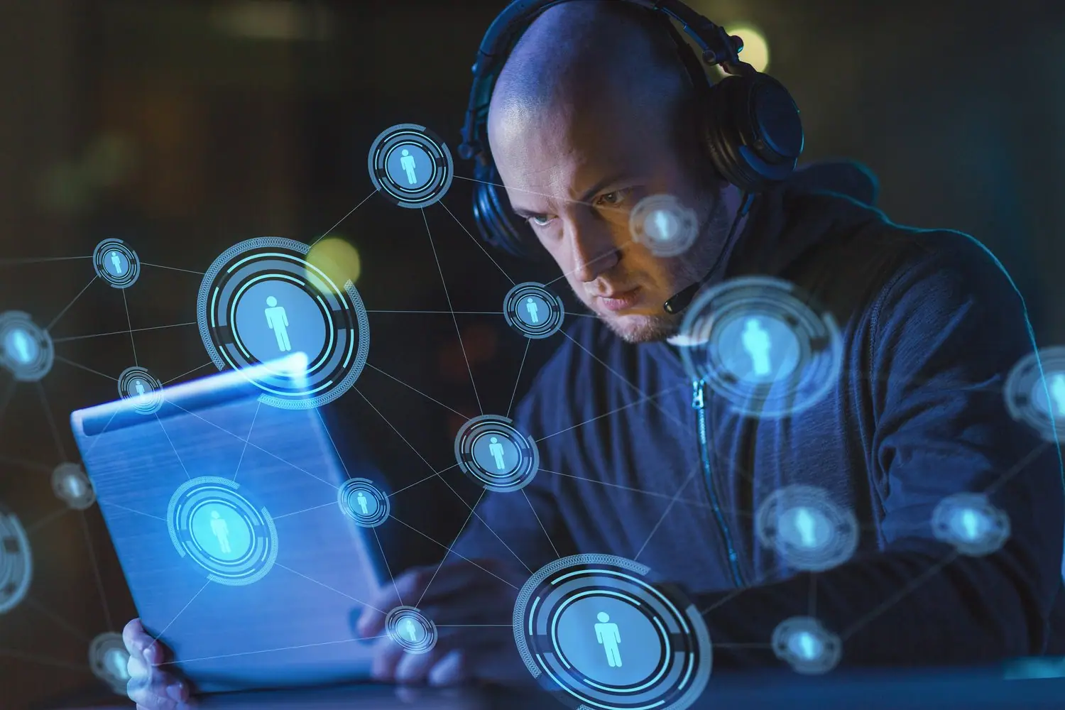 Cyberbezpieczeństwo domowe ochrona sieci WiFi hasła firewalle